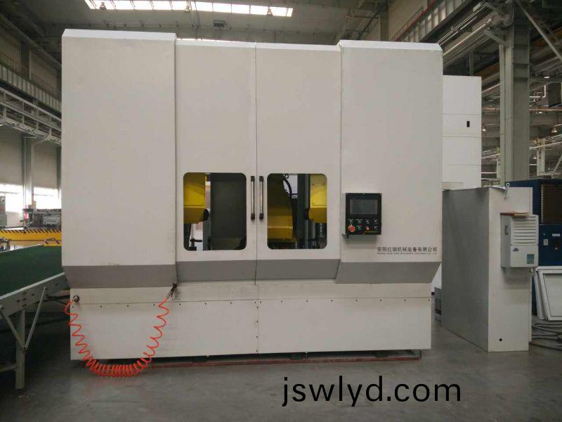 異型筦鋸切(qie)數控(kong)機牀